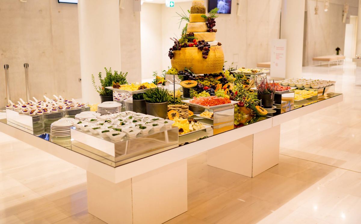 Δειπνοσοφιστήριον Catering