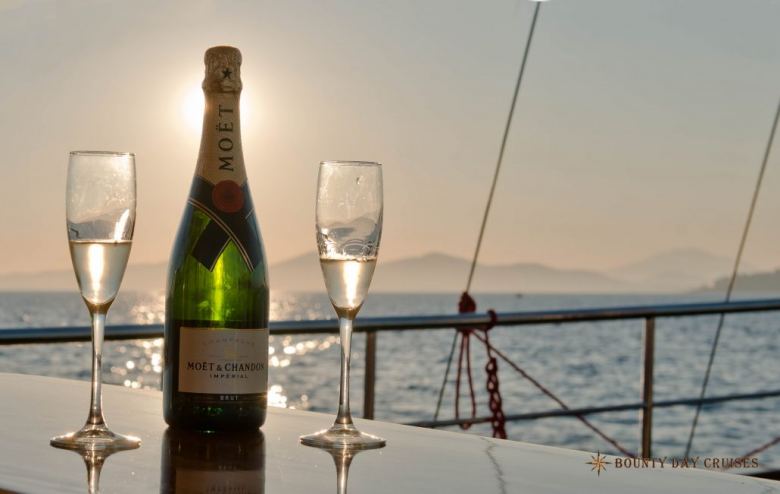 Bounty Day Cruises