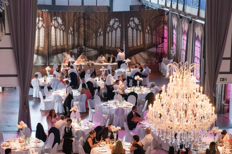 Γαμος στην Γερμανια, Πραγματικοί γάμοι