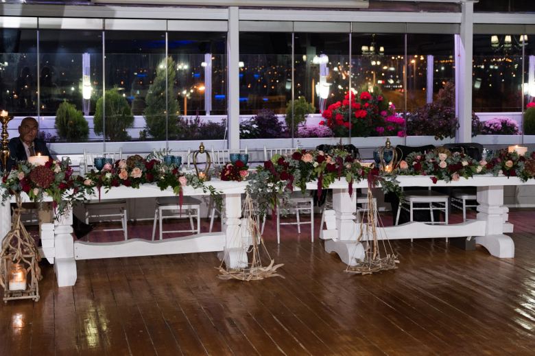 VIEWHALL ΠΟΛΥΧΩΡΟΣ, Усадьбы для Свадьбы