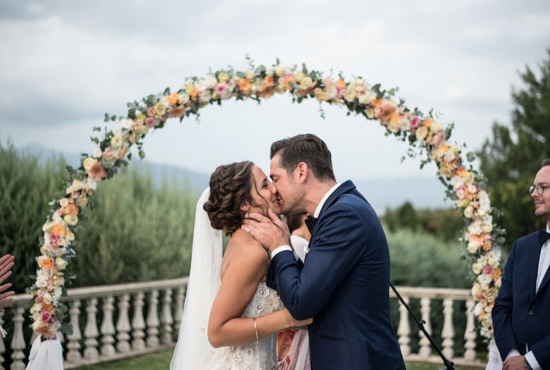 Fairytail wedding, Πραγματικοί γάμοι