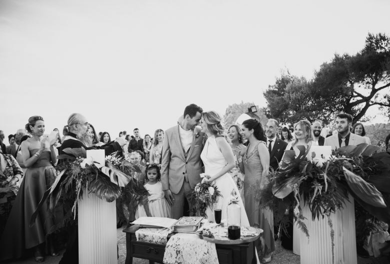 Summer wedding, Πραγματικοί γάμοι