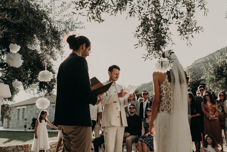 Wedding | Mani, Πραγματικοί γάμοι