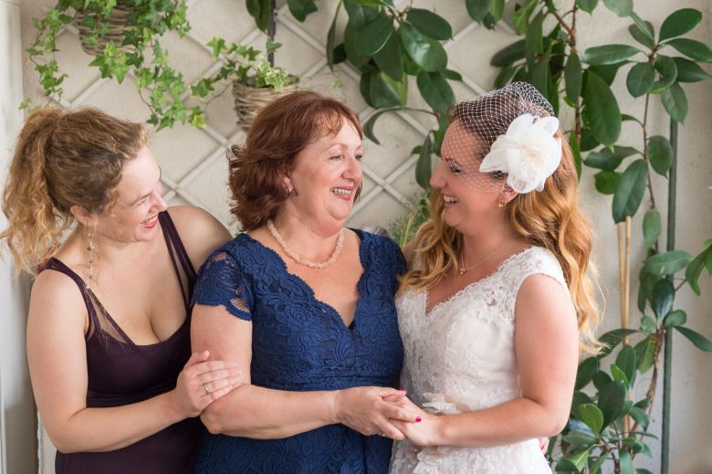 Christos & Margarita, Πραγματικοί γάμοι