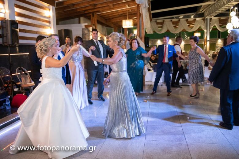 Γάμος στα Κανάλια Μαγνησίας , Πραγματικοί γάμοι