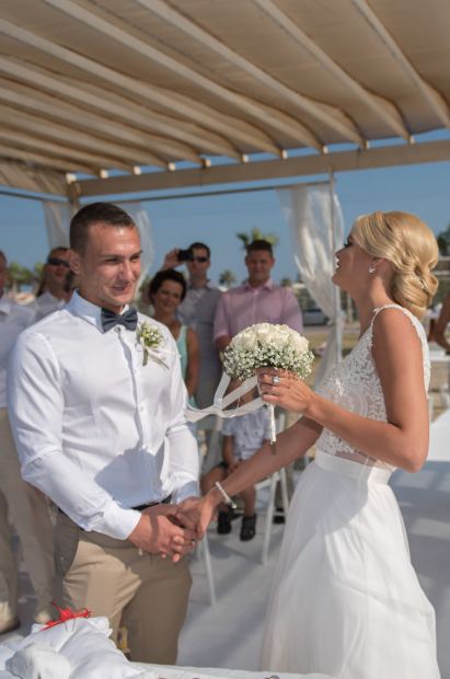 Greta and Martynas, Πραγματικοί γάμοι